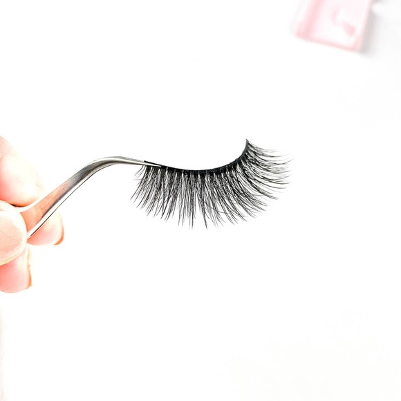 Violet Natural Full & Long Volume False Lashes - Picture 7 of 15